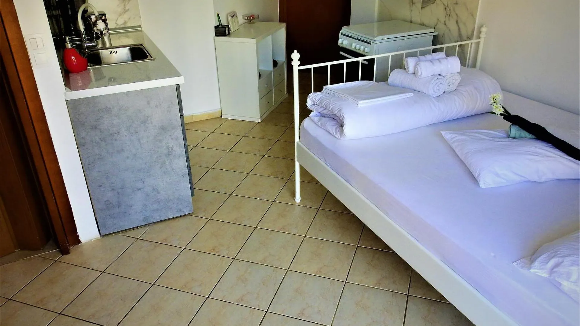 Konstantinos'S Luxury Studio Thessaloniki Greece