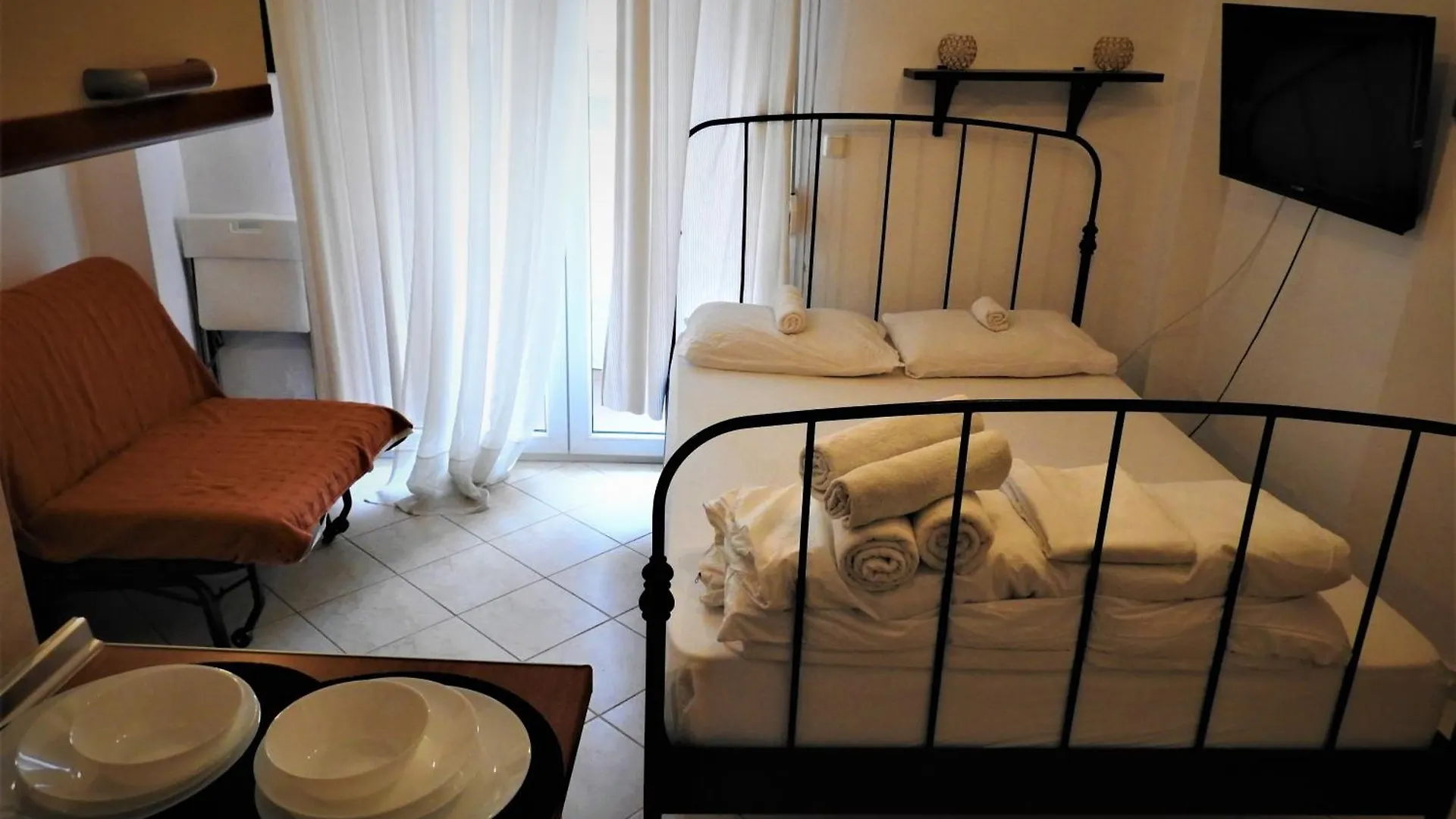 Konstantinos'S Luxury Studio Thessaloniki Apartment